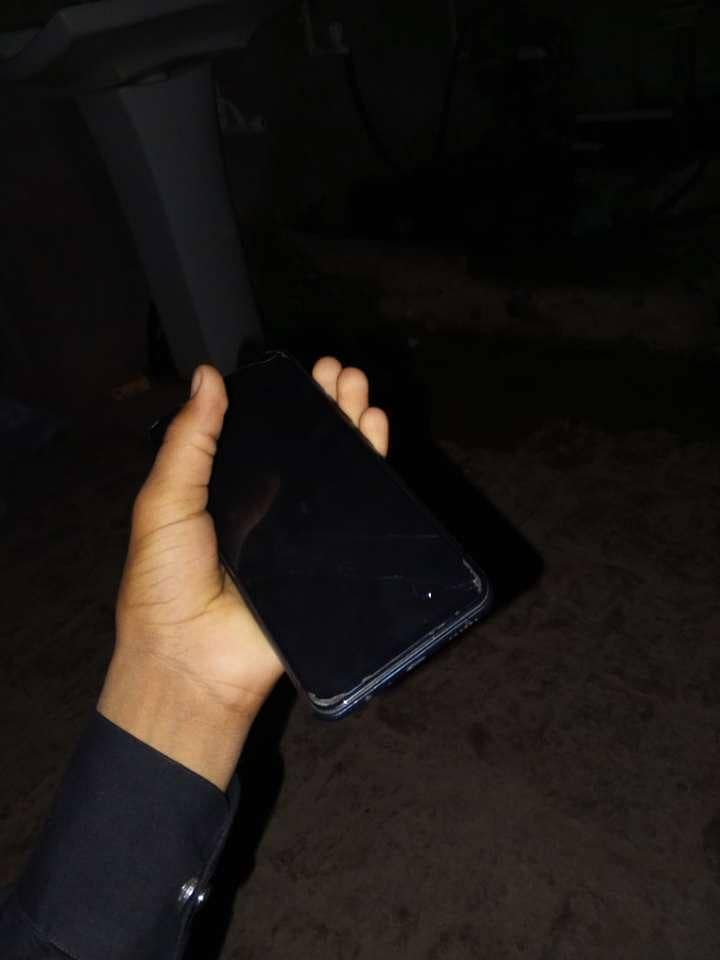 Vivo V21e 4