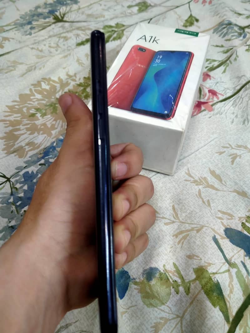 OPPO A1k 0
