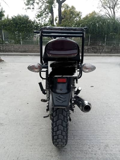 Suzuki Gs 150