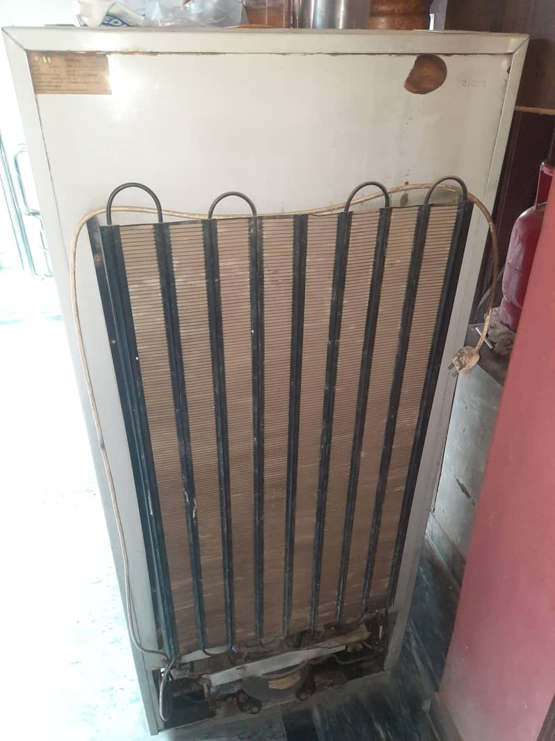 refrigerator 1