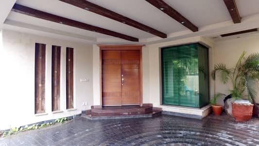 1 Kanal Bungalow For Rent In DHA Phase 5