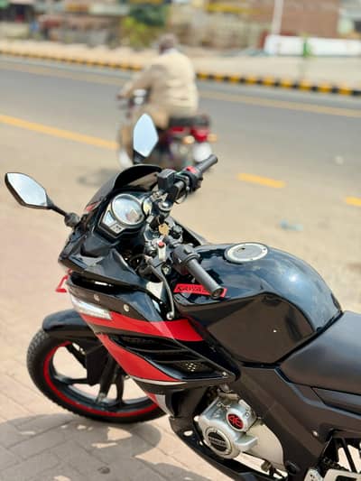 Motor cycle