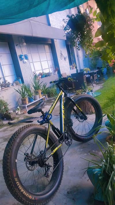 FAT BIKE FOR SALE | 26 INCH SIZE | SLIGHTLY NEGOTIABLE