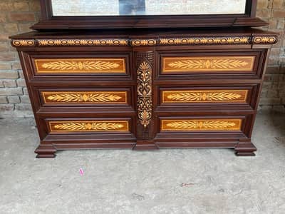 Solid Sheesham Wood Dressing Console with Frame Mirror & Diyar
