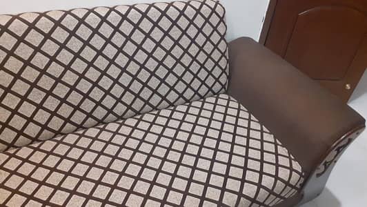 Beautiful 3 seater sofa