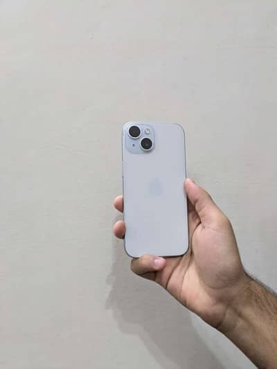 Apple iPhone 15