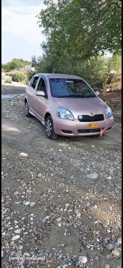 Toyota Vitz 2000