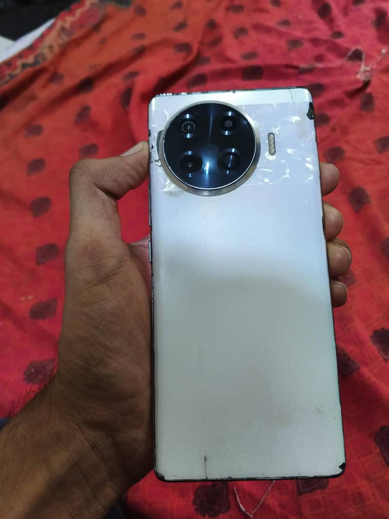 Tecno Spark 20 Pro Plus 1
