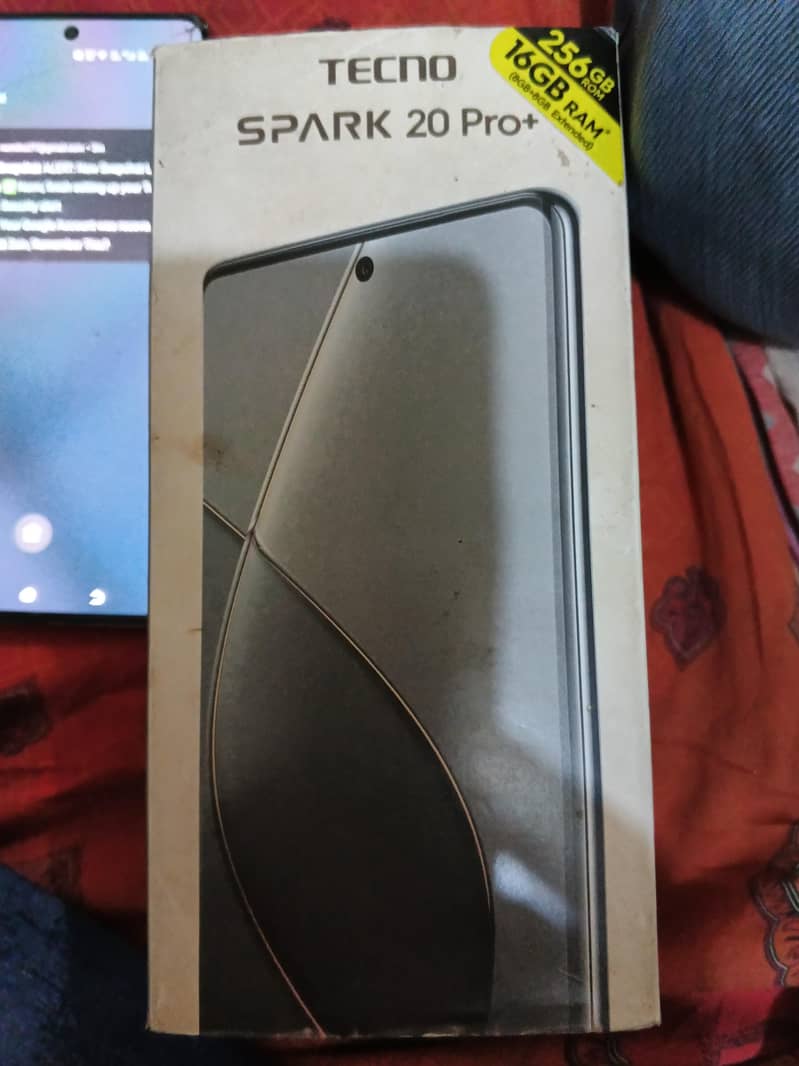 Tecno Spark 20 Pro Plus 2