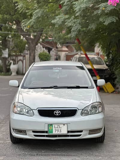 Toyota Corolla SE saloon1.6