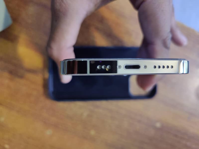 Apple iPhone 12 Pro 5