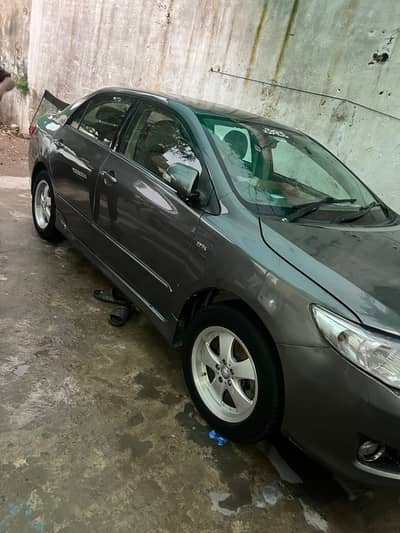 Toyota Corolla GLI 2011