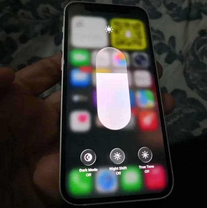 Apple iPhone 12 mini 6