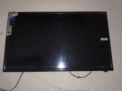 koi masla ni ha simpal lcd ha 32 inch ki organt sale krni ha