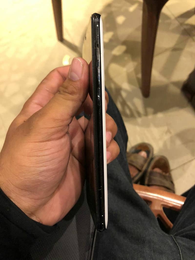 One Plus 6T 3