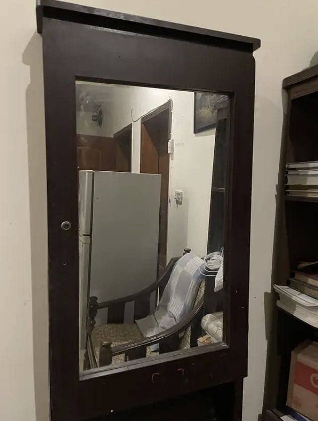 Dressing table 2