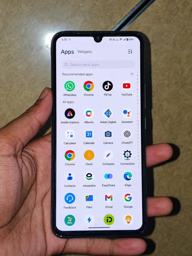 Vivo V21 1