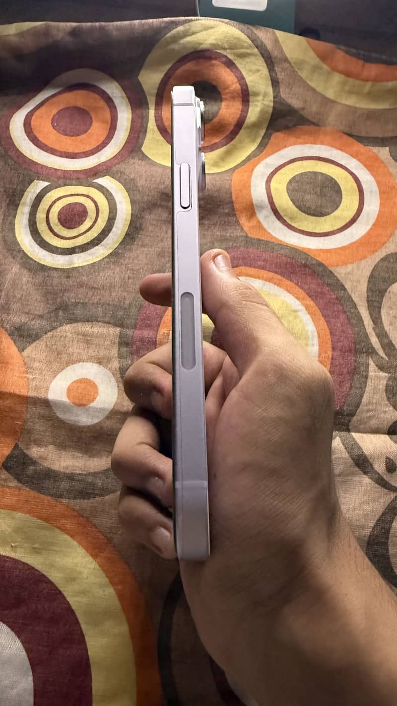 Apple iPhone 14 plus 11