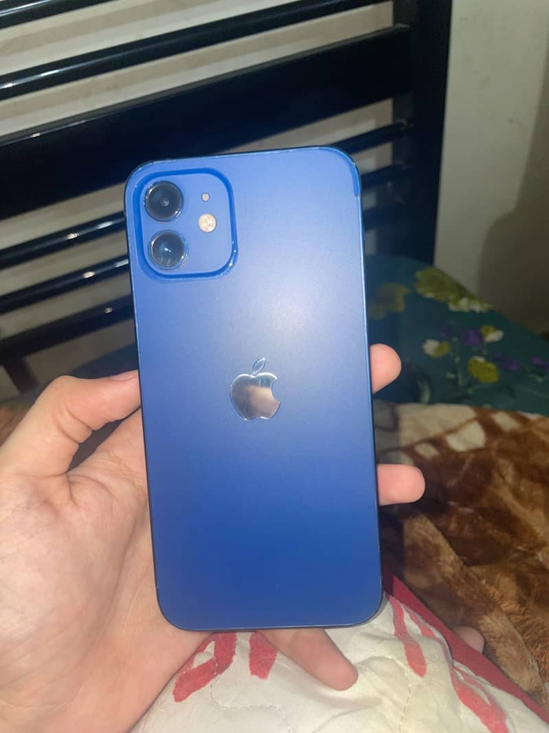 Apple iPhone 12 0