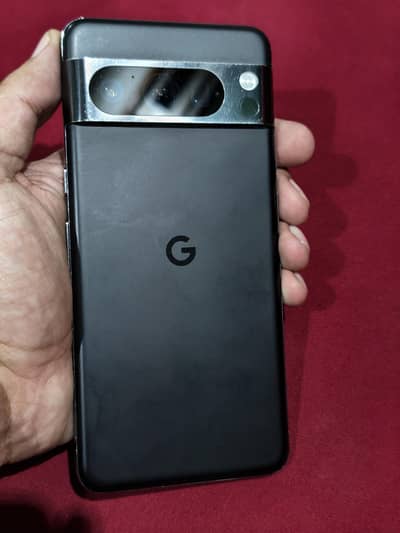 Google Pixel 8 Pro