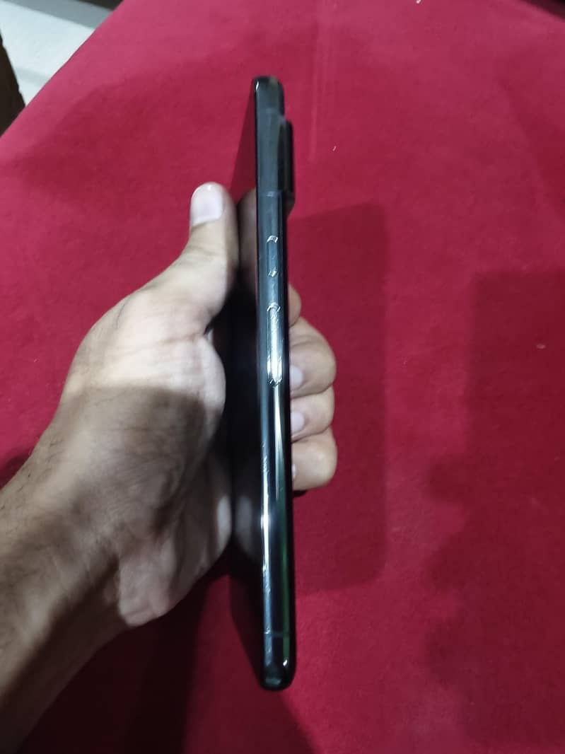 Google Pixel 8 Pro 2