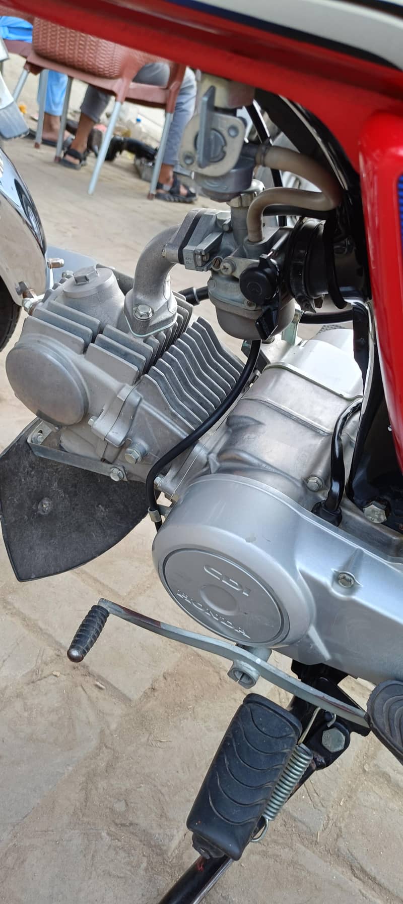 Honda CD 70 2024/25 13