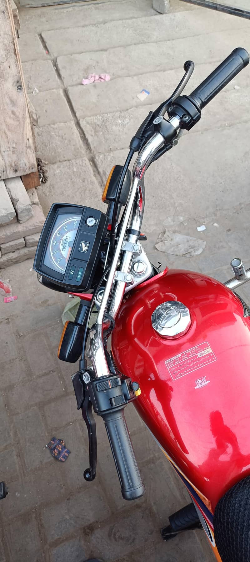 Honda CD 70 2024/25 17