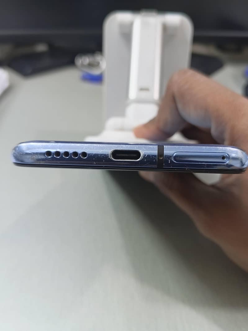 One Plus 7T 6