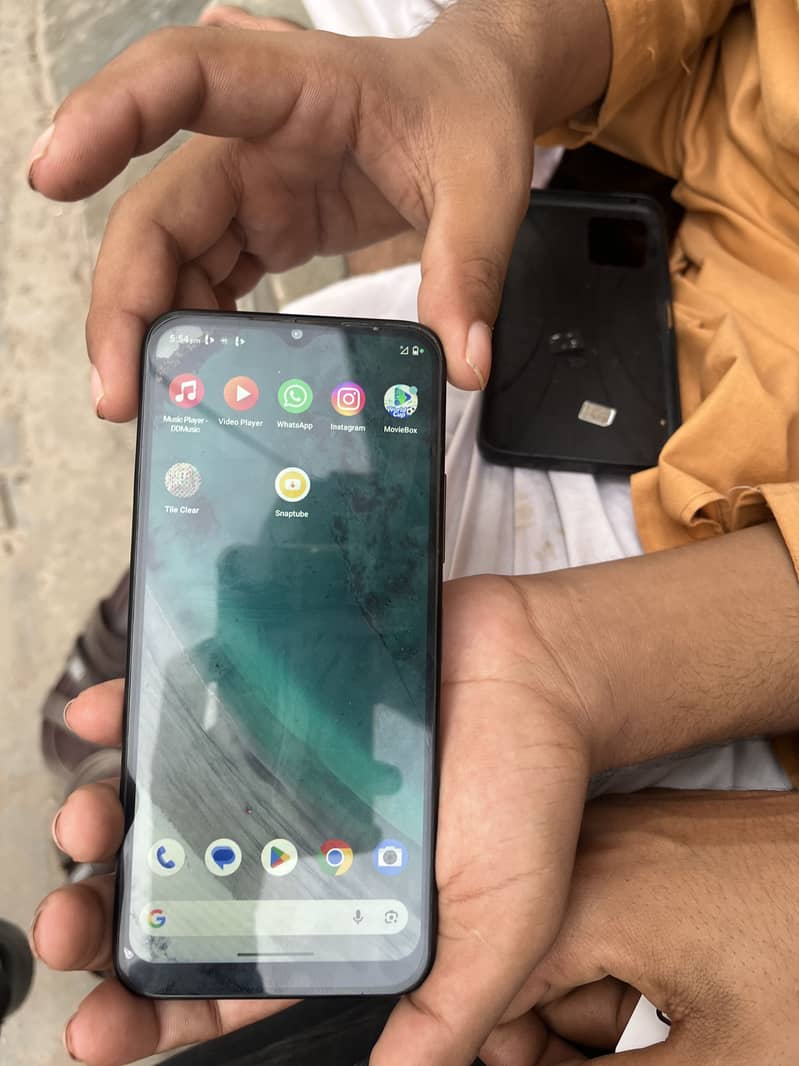 Nokia C32 2