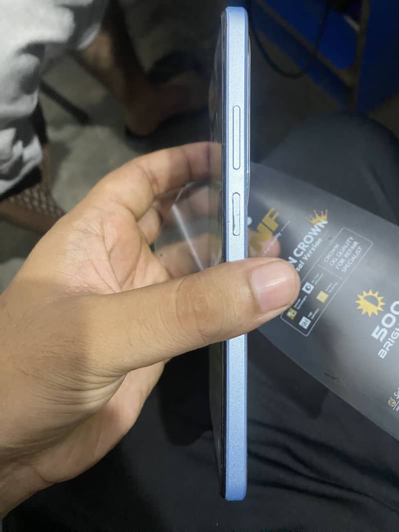 OPPO A60 4