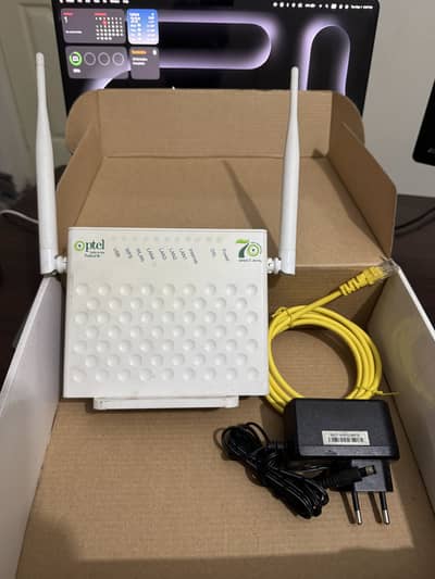 PTCL ROUTER WITH BOX