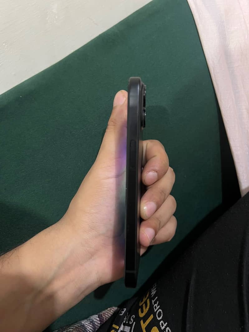 Apple iPhone 15 1