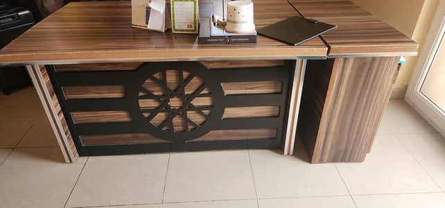 Office table for sale