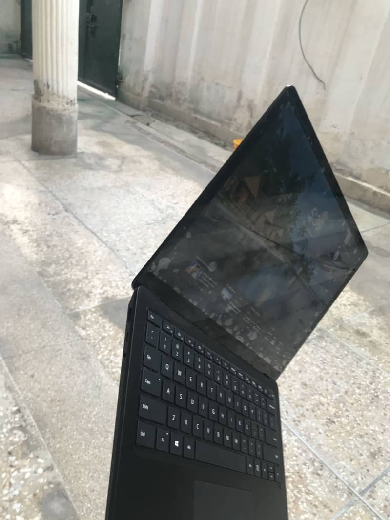 Surface 4 laptop 4