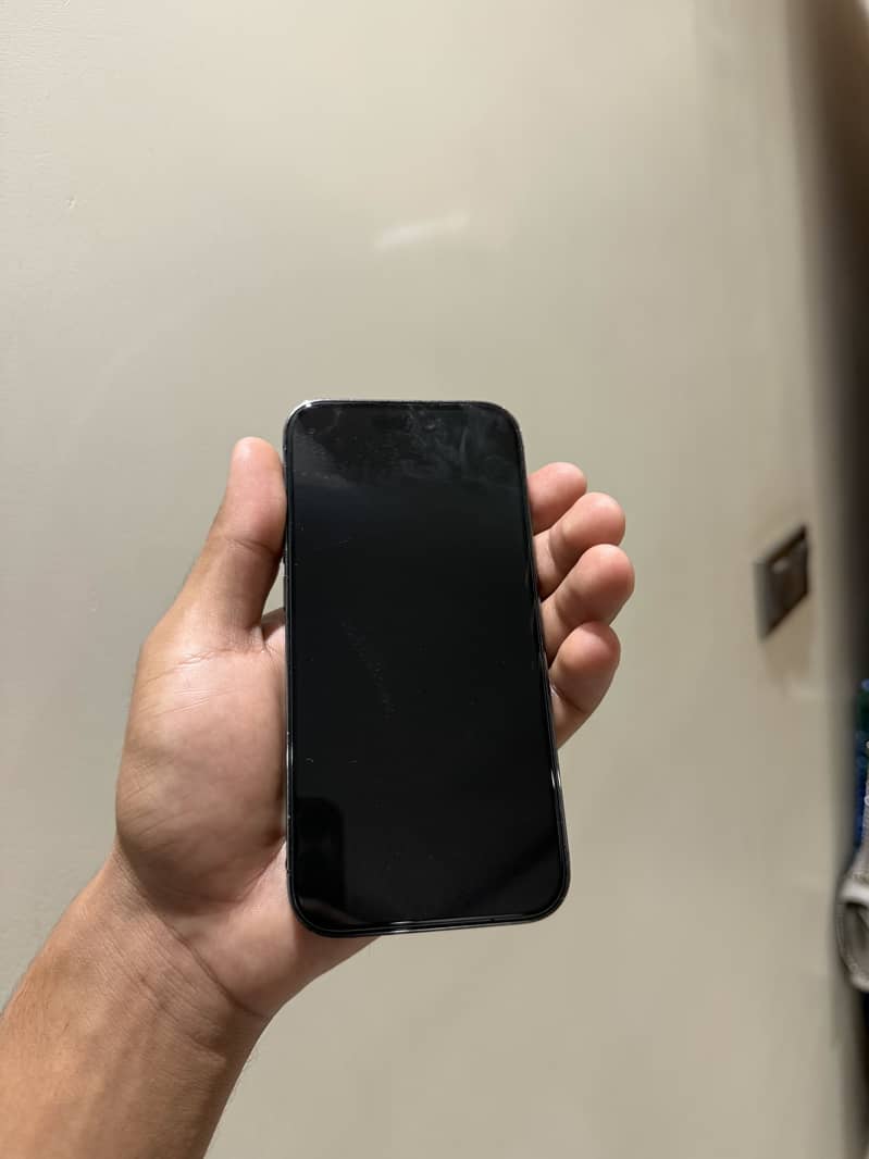 Apple iPhone 14 Pro 0