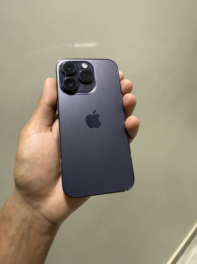 Apple iPhone 14 Pro 2