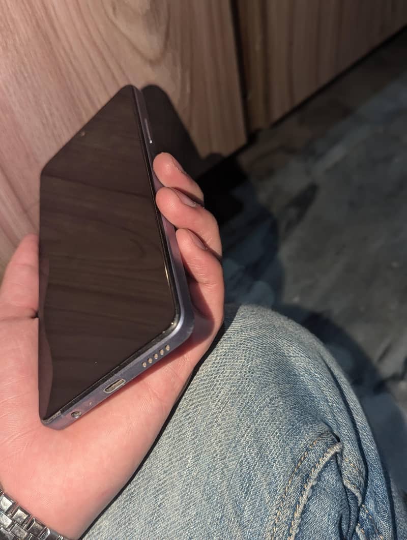 Dcode Bold 3 4