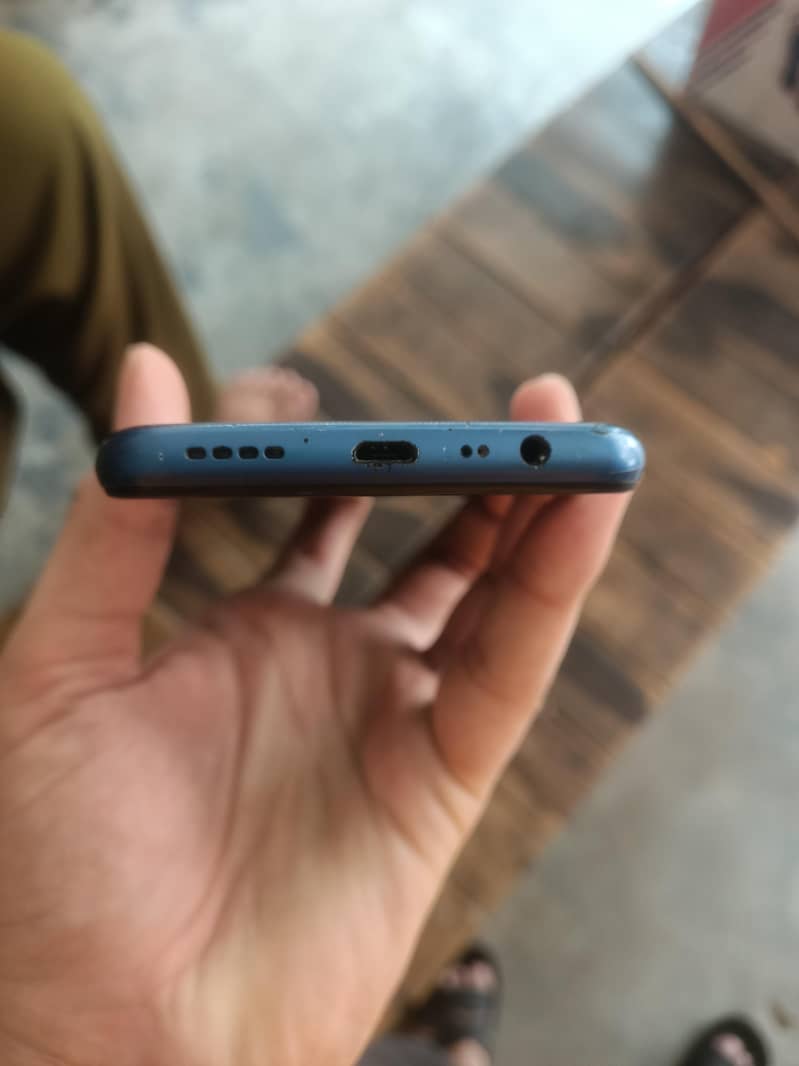 Realme C12 1