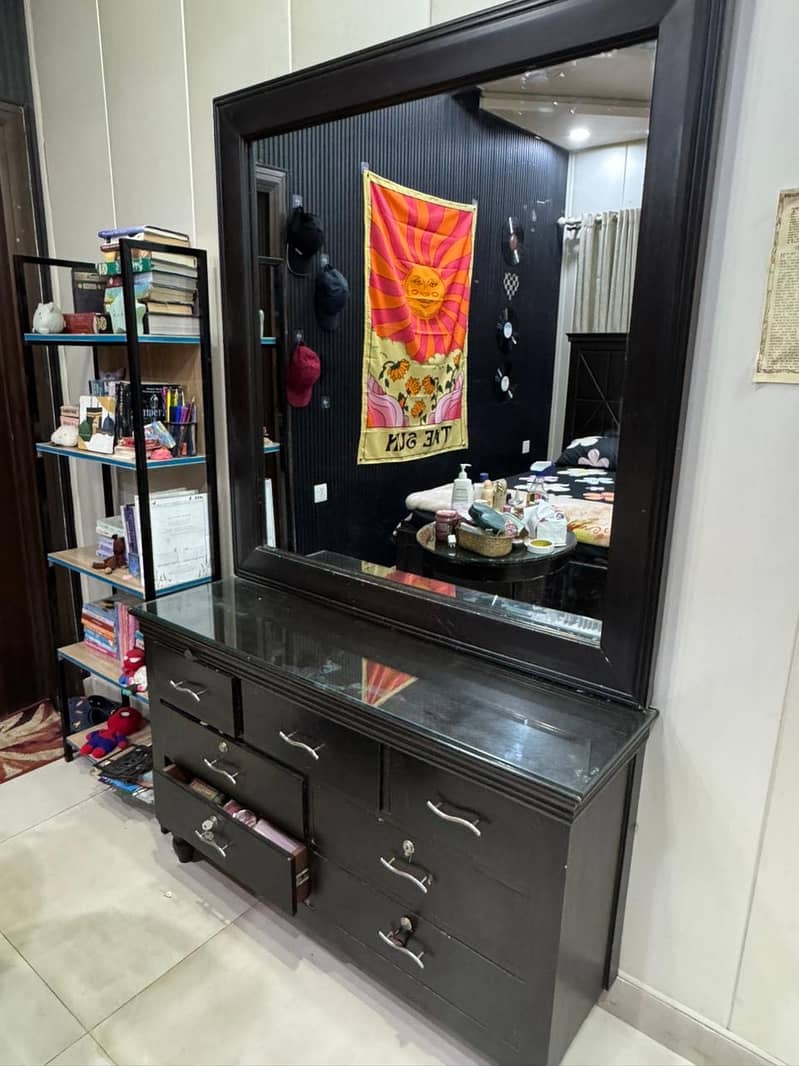 used bed and dressing 2