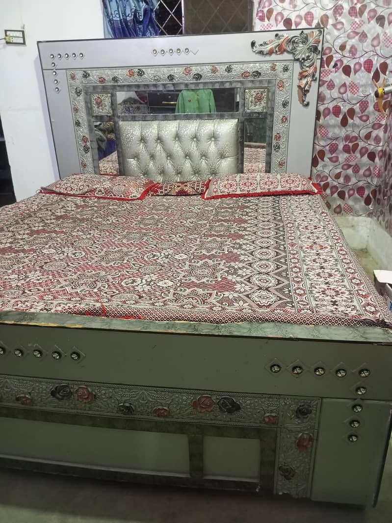 bed side table 03191192196 1