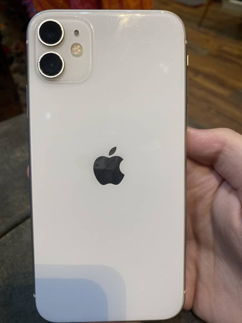 Apple iPhone 11 0