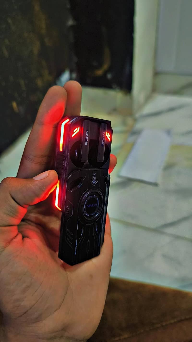 Ronin Dominator 4