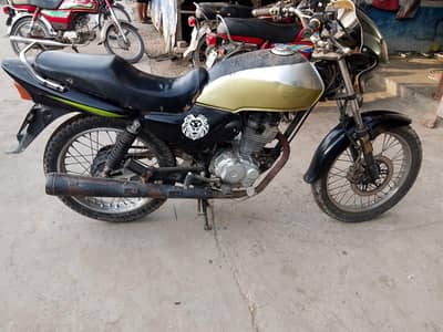 Honda 125 deluxe 5 gear