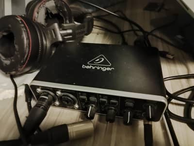 Behringer U-PHORIA UMC202HD Audio Interface