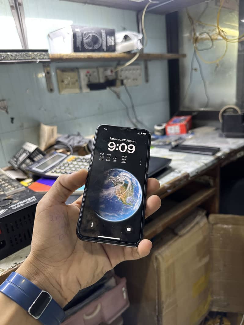 Xiaomi Redmi Note 14 Pro 3