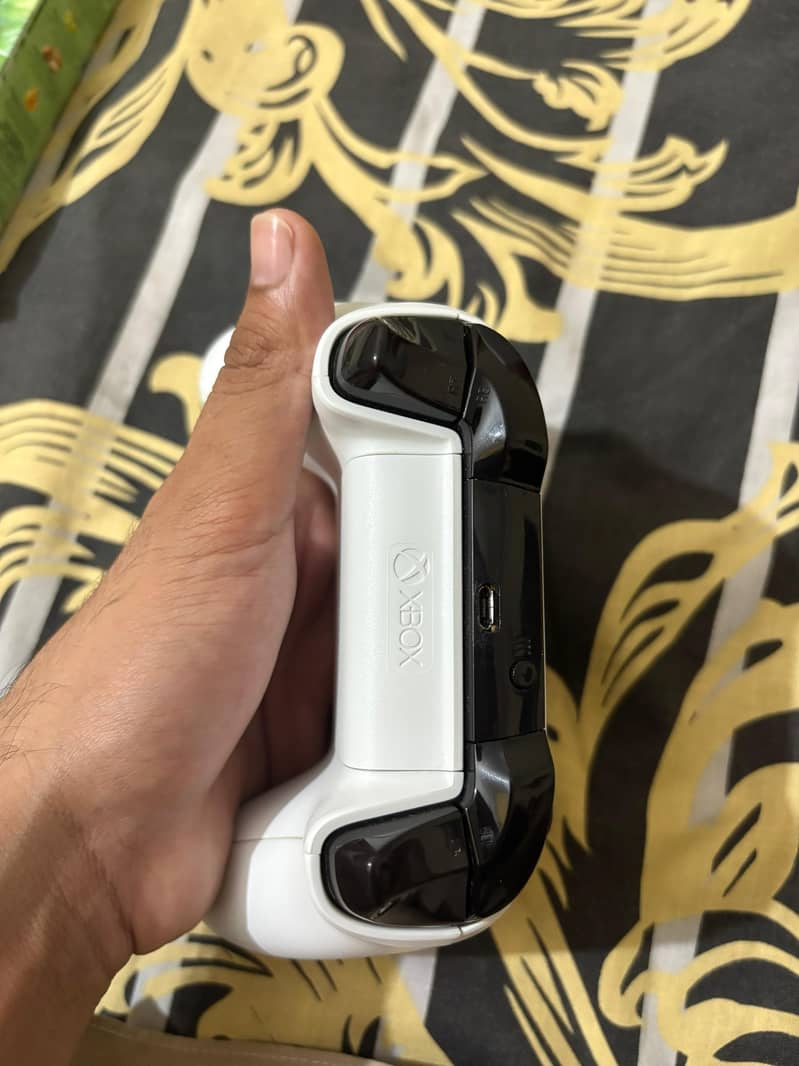 Xbox one S original Controller 1