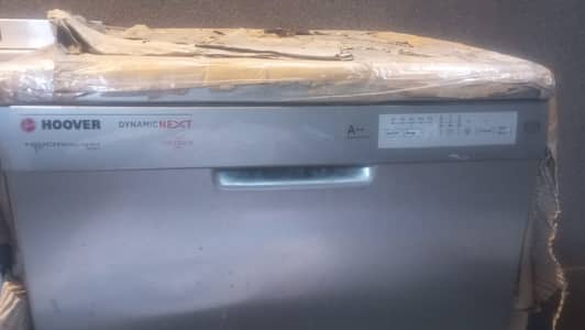 Tuch Hoover Dynamic Next dish washer