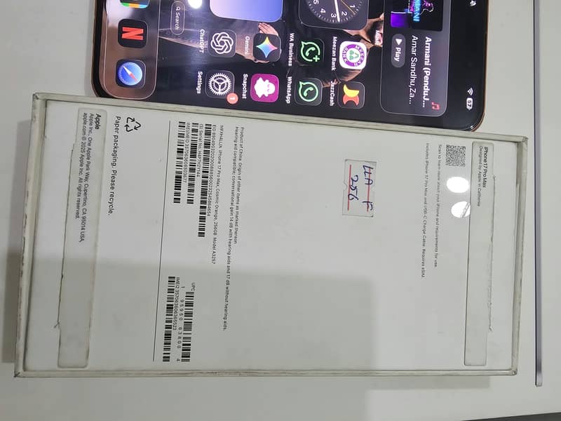 Apple iPhone 17 Pro Max 5