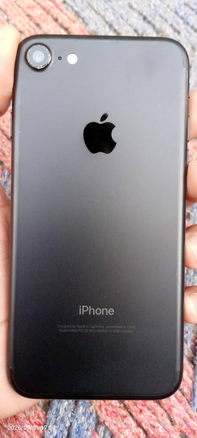 Apple iPhone 7 2