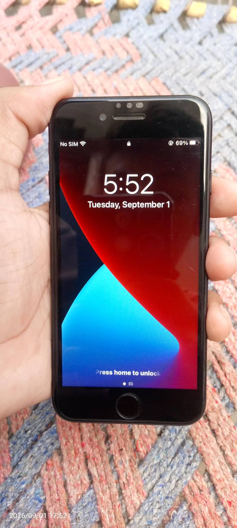 Apple iPhone 7 3
